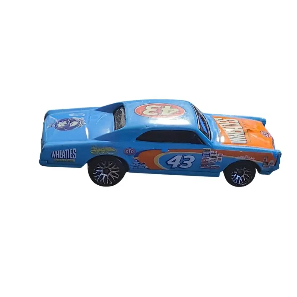 Hot Wheels Richard Petty 67 Pontiac GTO Wheaties 2004 Gen Mills Loose Used